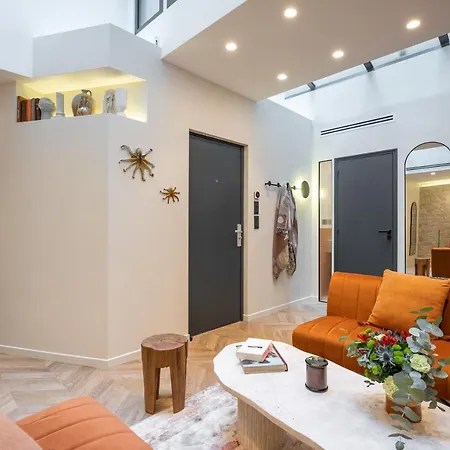 Apartment New Art Gallery Loft In The Heart Of 15 Paris