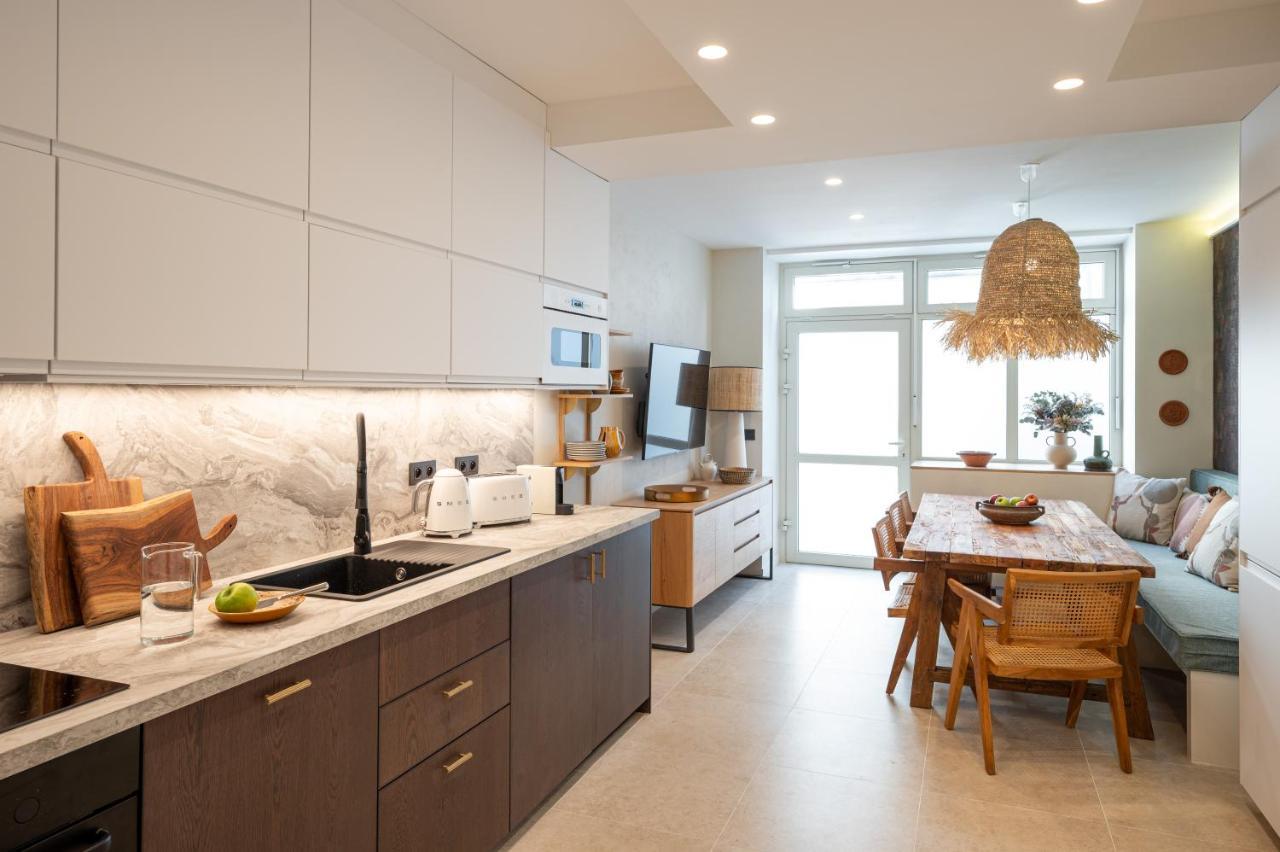 New Art Gallery Loft In The Heart Of 15 Apartment Paris