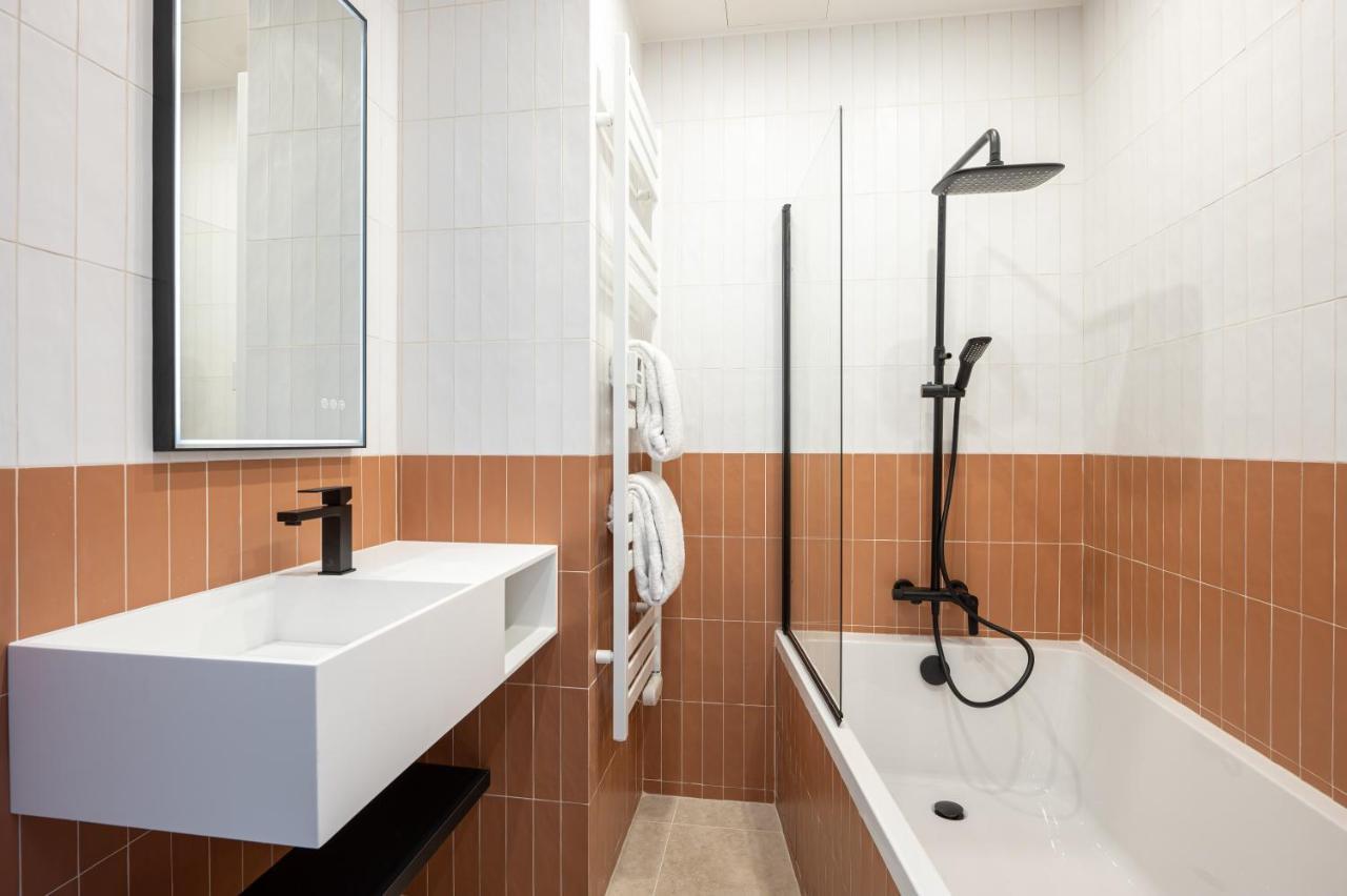 New Art Gallery Loft In The Heart Of 15 Apartment *