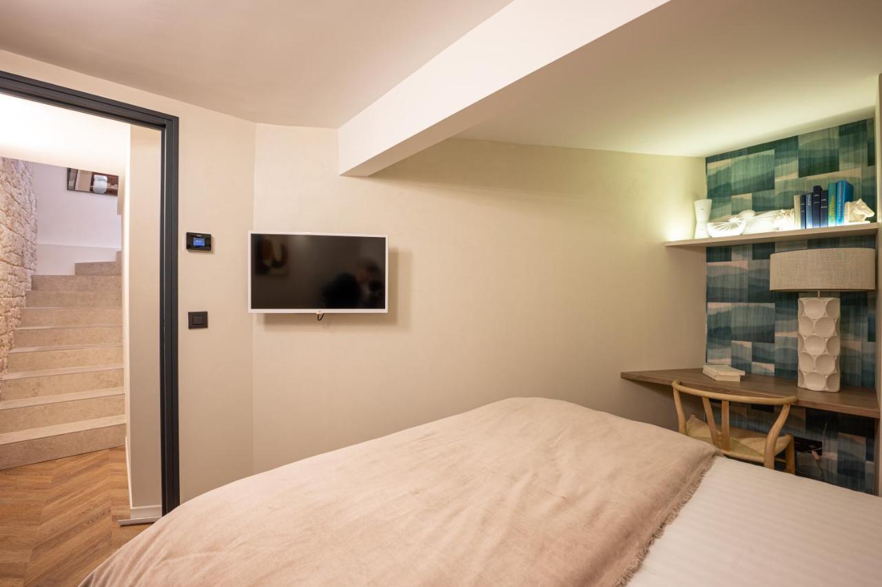 New Art Gallery Loft In The Heart Of 15 Apartment *